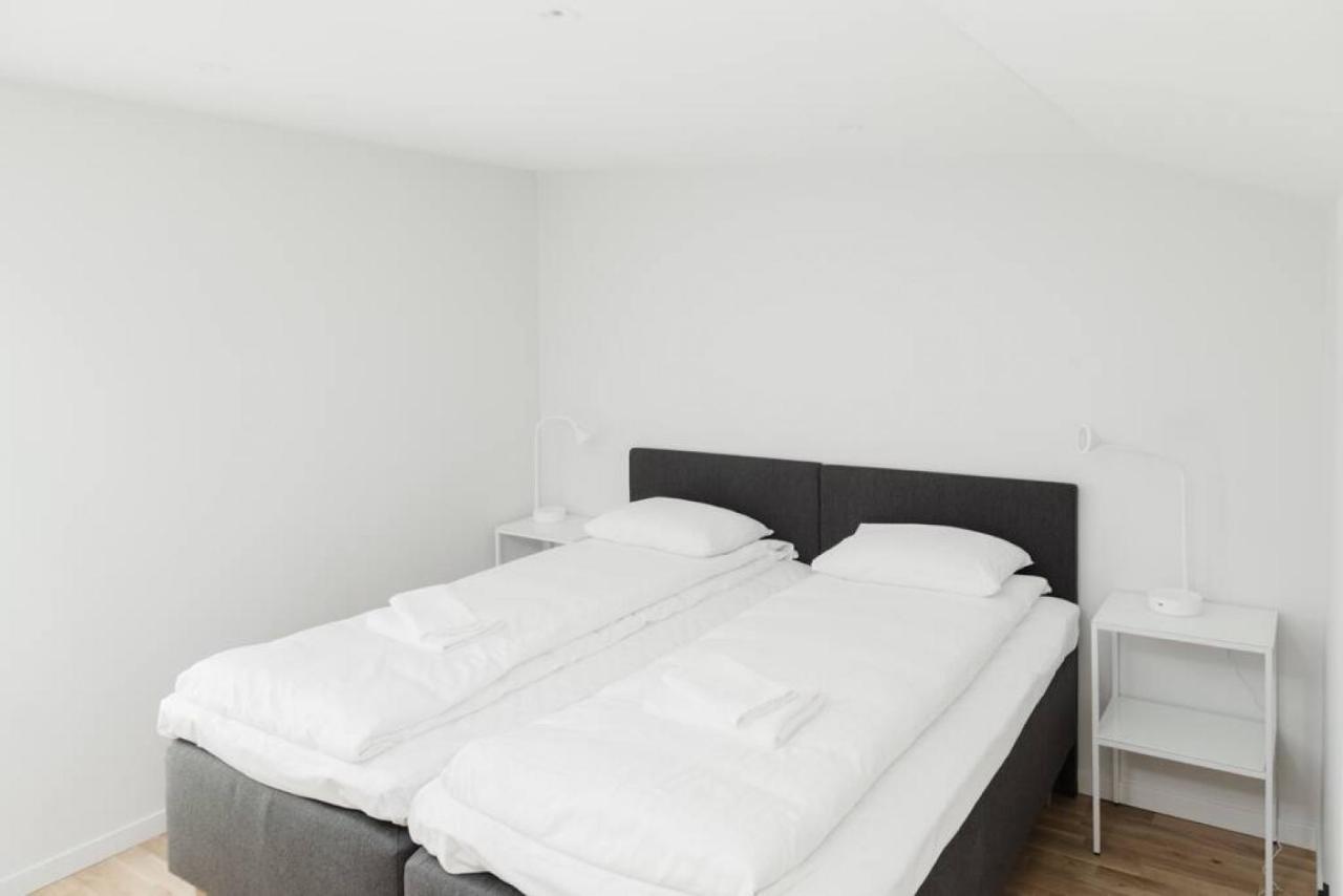 All In One Loft With Balcony And Free Parking Lidingö Extérieur photo